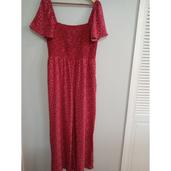 Silver Icing Dresses & Skirts - Women's Silver Icing Jumpsuit 2XL Red Floral new with tag